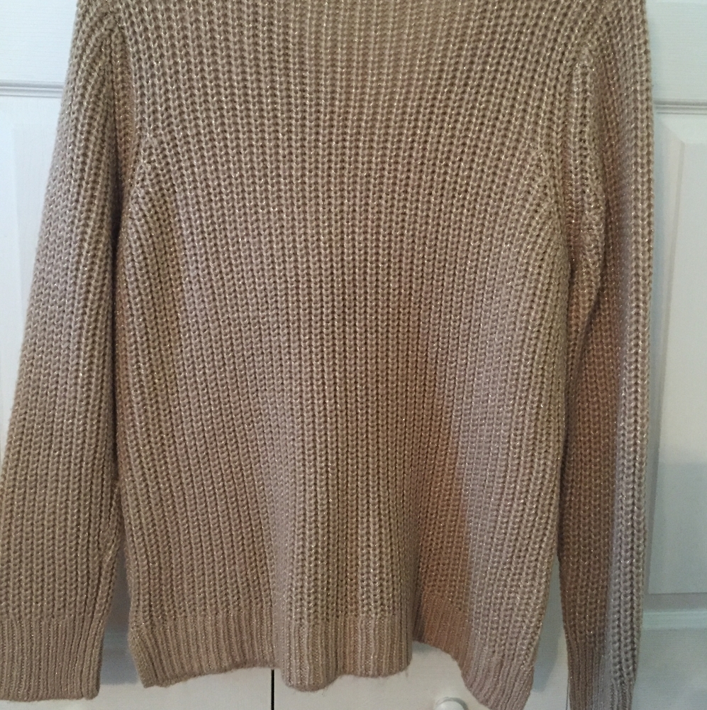 Sweater - Picture 3 of 3
